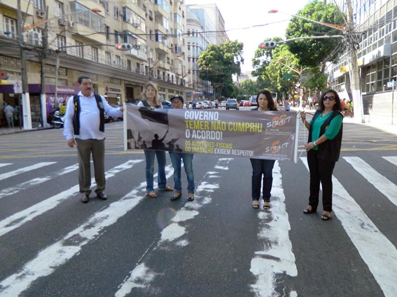 Pa Auditores Fiscais Do Trabalho Realizam Manifesta O No Centro De